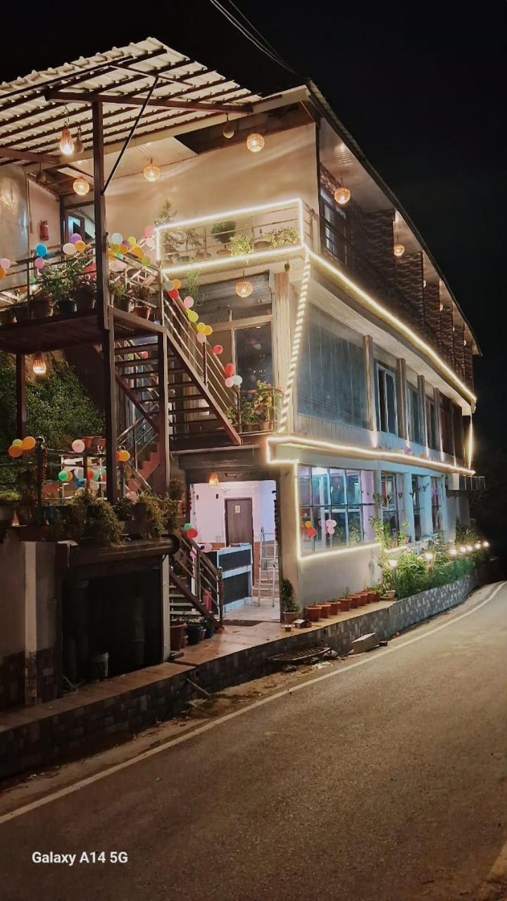 Sleeping Beauty Hotel Moutain View Property Joshīmath Dış mekan fotoğraf