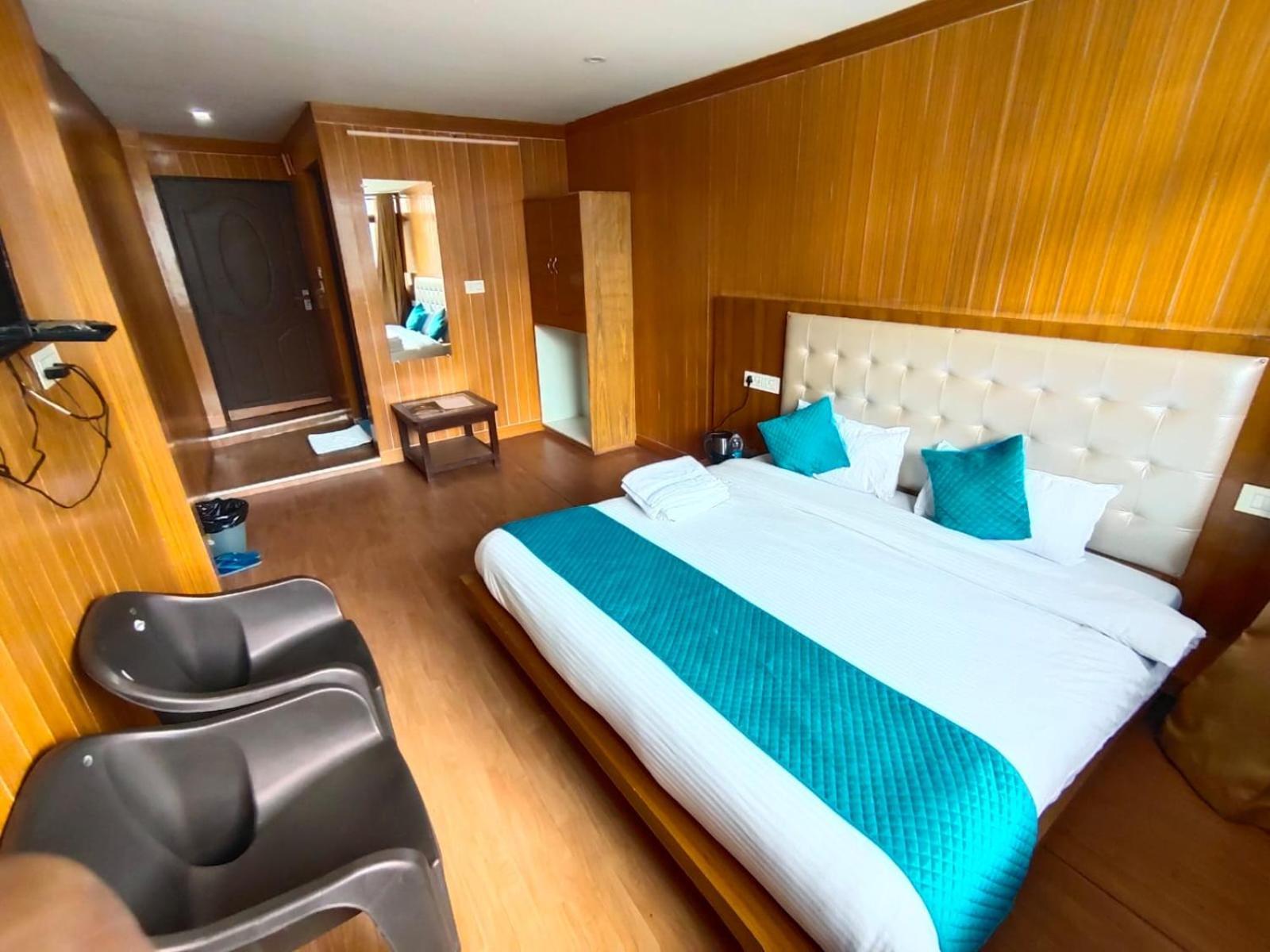 Sleeping Beauty Hotel Moutain View Property Joshīmath Dış mekan fotoğraf