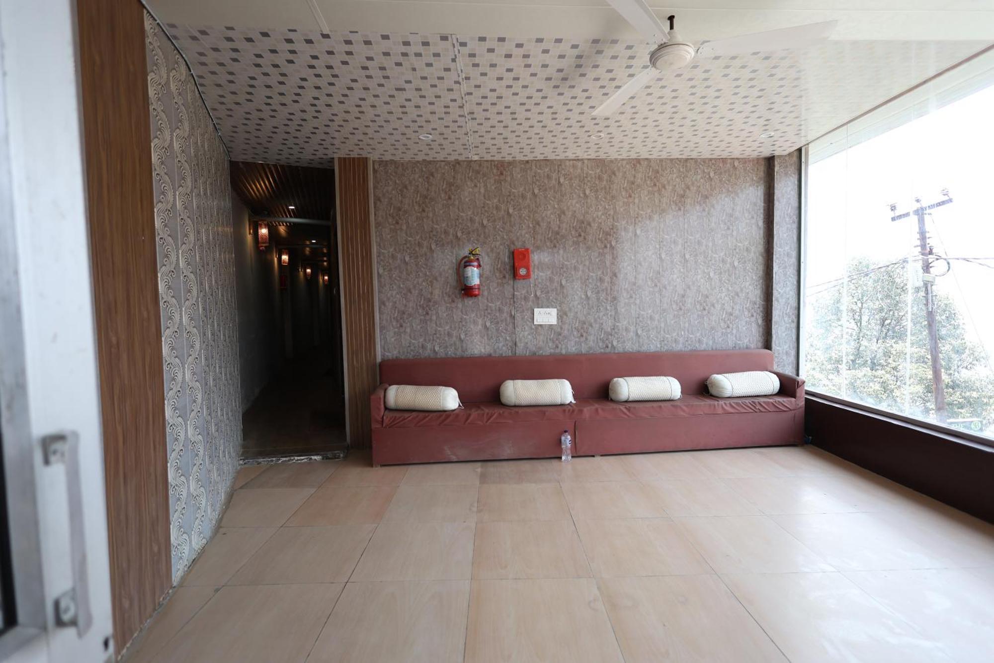 Sleeping Beauty Hotel Moutain View Property Joshīmath Dış mekan fotoğraf