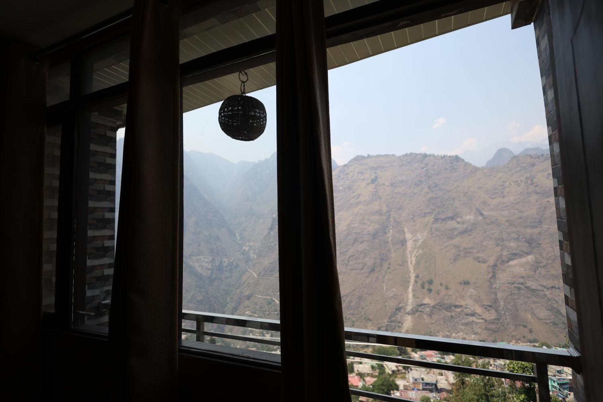 Sleeping Beauty Hotel Moutain View Property Joshīmath Dış mekan fotoğraf